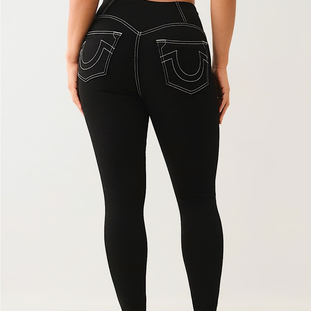 TRUE RELIGION JEANS- Snatched waist.